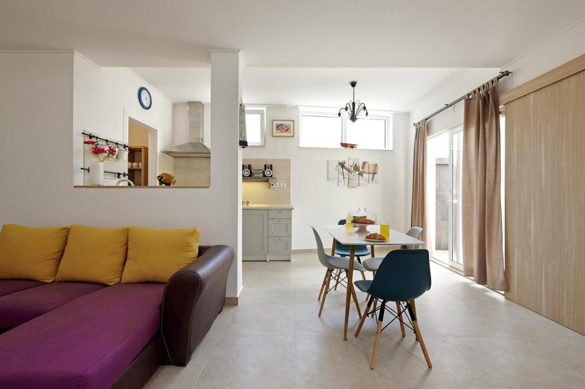 Villa Šmuketa in Trogir Haus für 4-5 Personen Exterior foto
